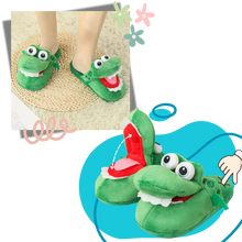 Cargar imagen en el visor de la galería, Zapatillas de andar por casa con forma de cocodrilo - Ozerty